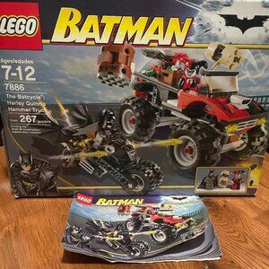 Lego Batman The Batcycle: Harley Quinn's Hammer Truck